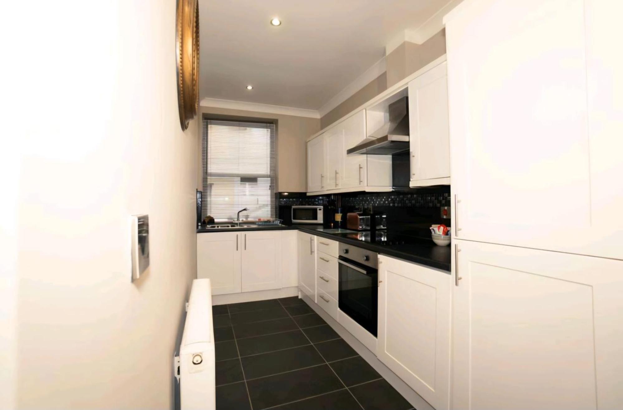 Stones Throw Apartment Scarborough Bagian luar foto